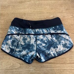 Lululemon Women’s Speed up shorts size 4